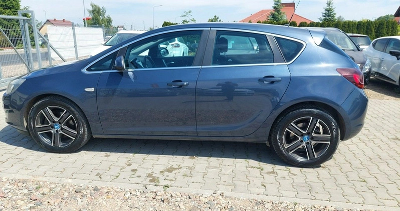 Opel Astra cena 23900 przebieg: 213730, rok produkcji 2010 z Kazimierza Wielka małe 781